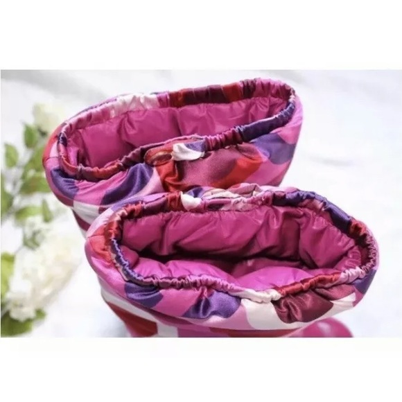 Coach Charm Signature Logo Quilted Pink Boots 8.5 - Picture 3 of 8